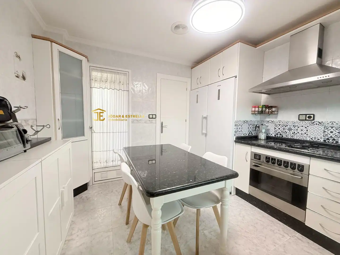 Kitchen of Flat for sale in Lorca  with Air Conditioner, Heating and Storage room