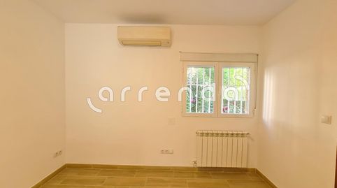 Foto 3 de Planta baja de alquiler en De Luis Ruiz, Pueblo Nuevo, Madrid Capital