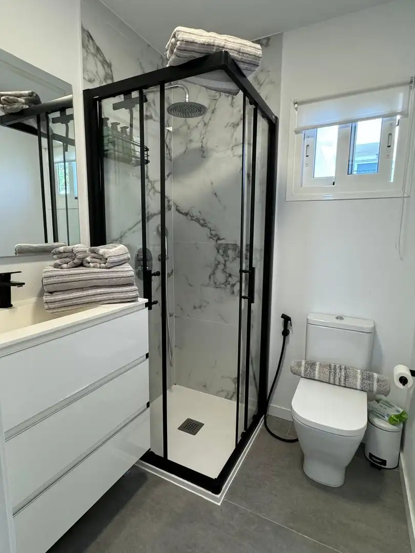 Baño de Dúplex en venta en San Bartolomé de Tirajana con Aire acondicionado, Jardín privado y Terraza