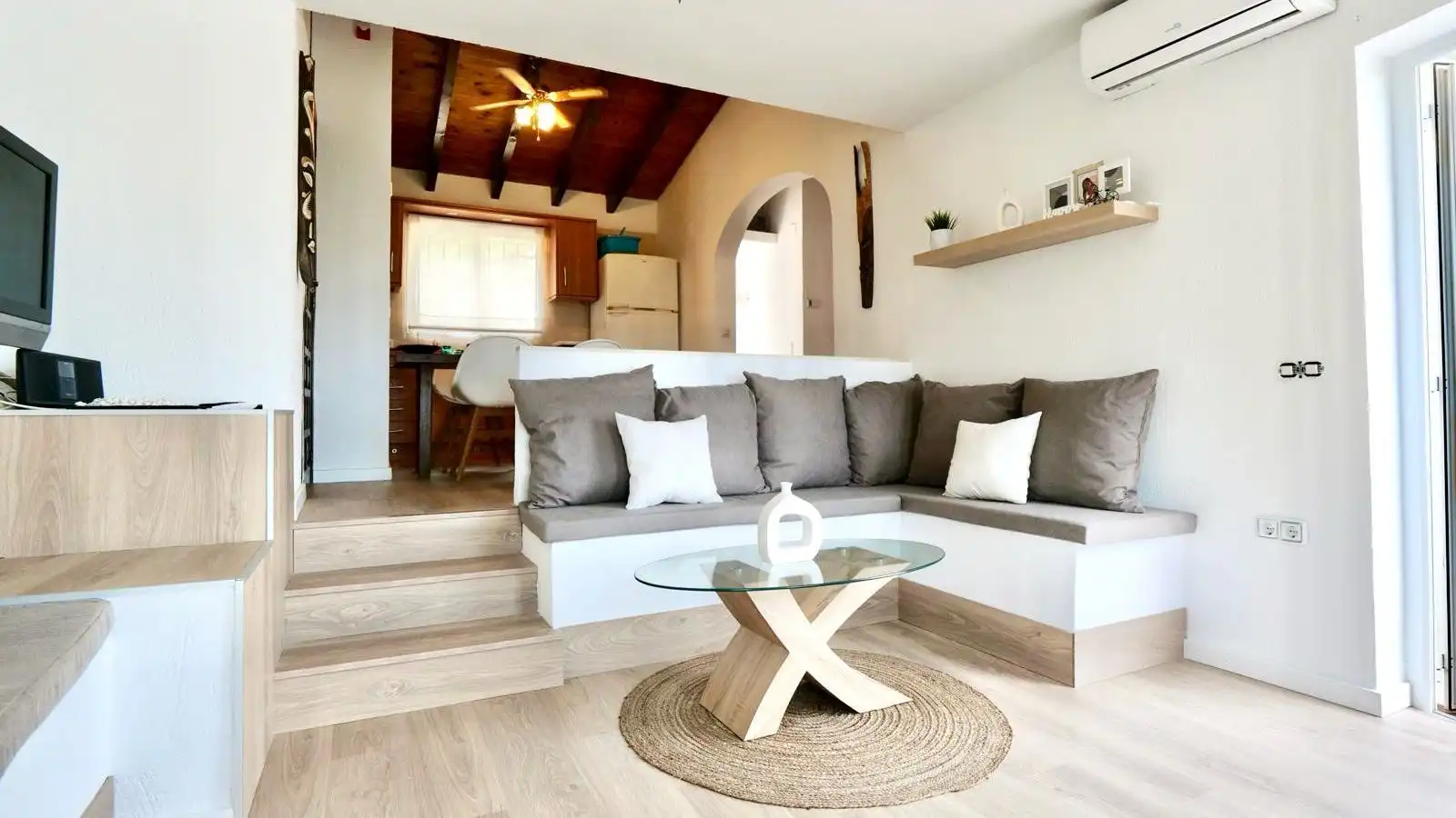 Sala de estar de Casa o chalet en venta en Dénia con Aire acondicionado, Calefacción y Jardín privado