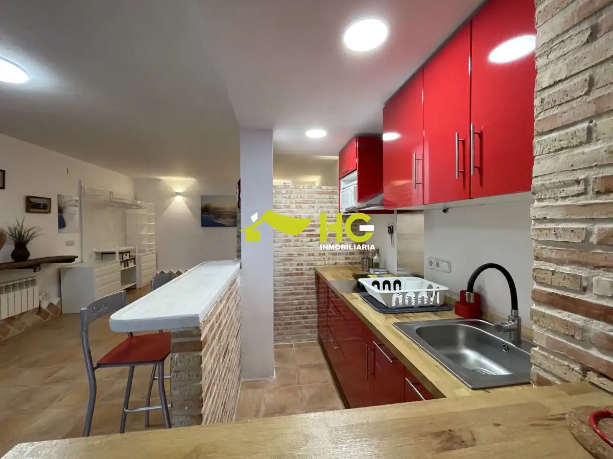 Study for rent in El Bosque