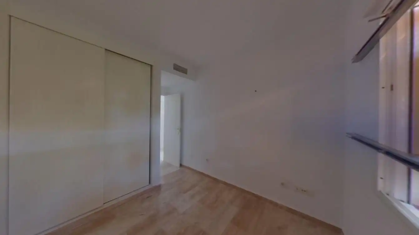 Bedroom of Flat for sale in Mijas