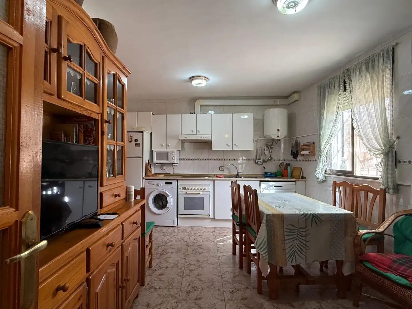 Kitchen of Houses for sale in Salmerón  with Heating