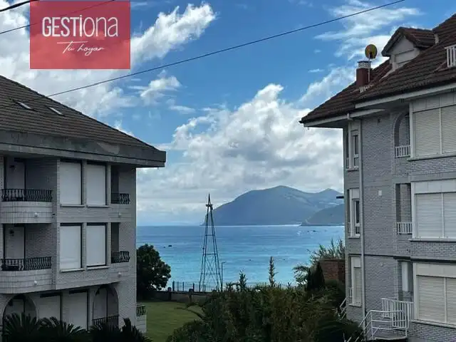Vista exterior de Casa o xalet en venda en Noja