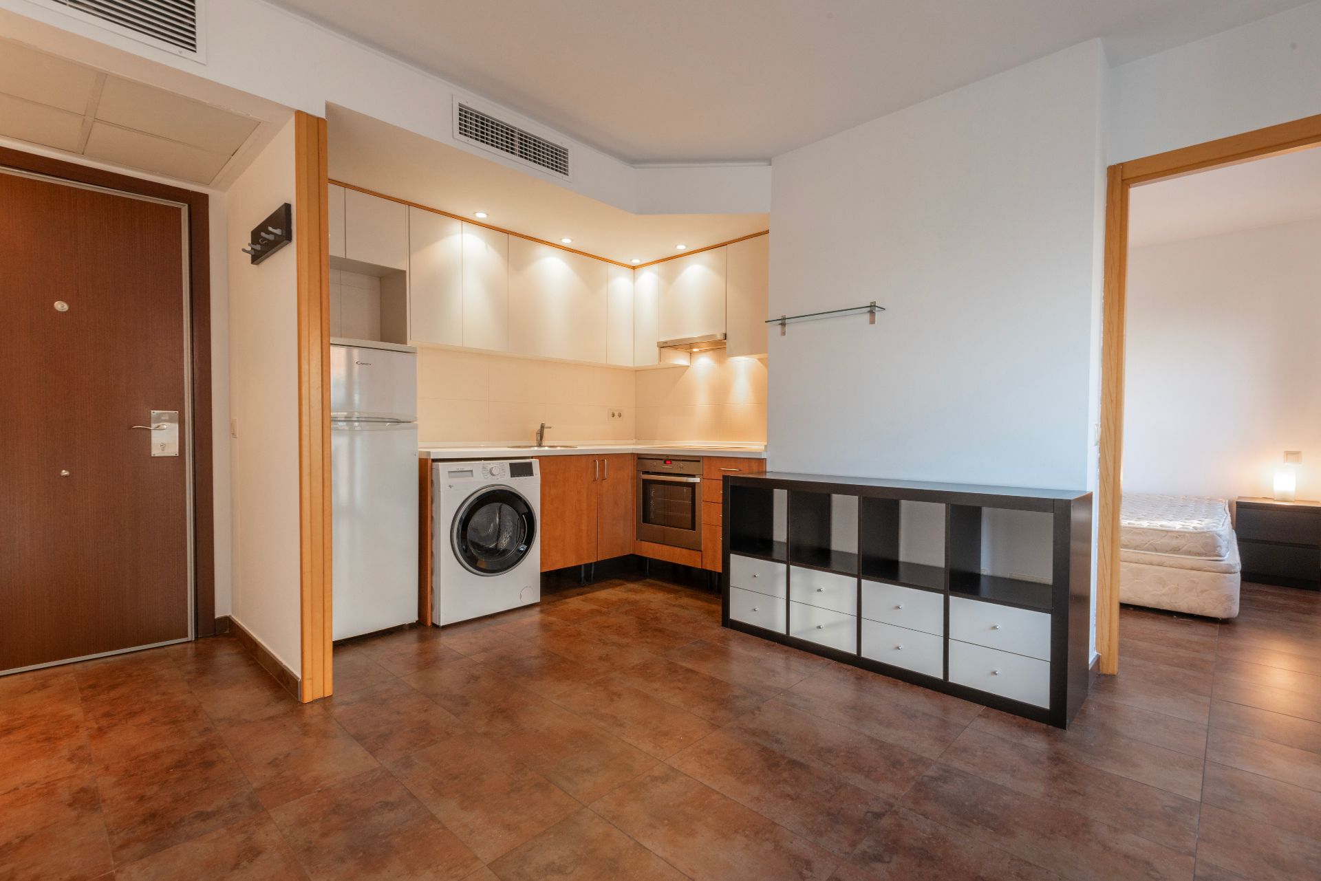 Kitchen of Flat for sale in  Madrid Capital  with Air Conditioner, Heating and Furnished