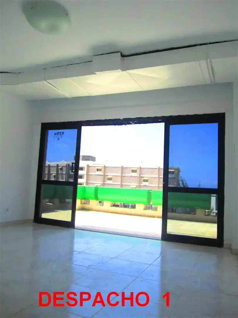 Oficina de lloguer en Mogán