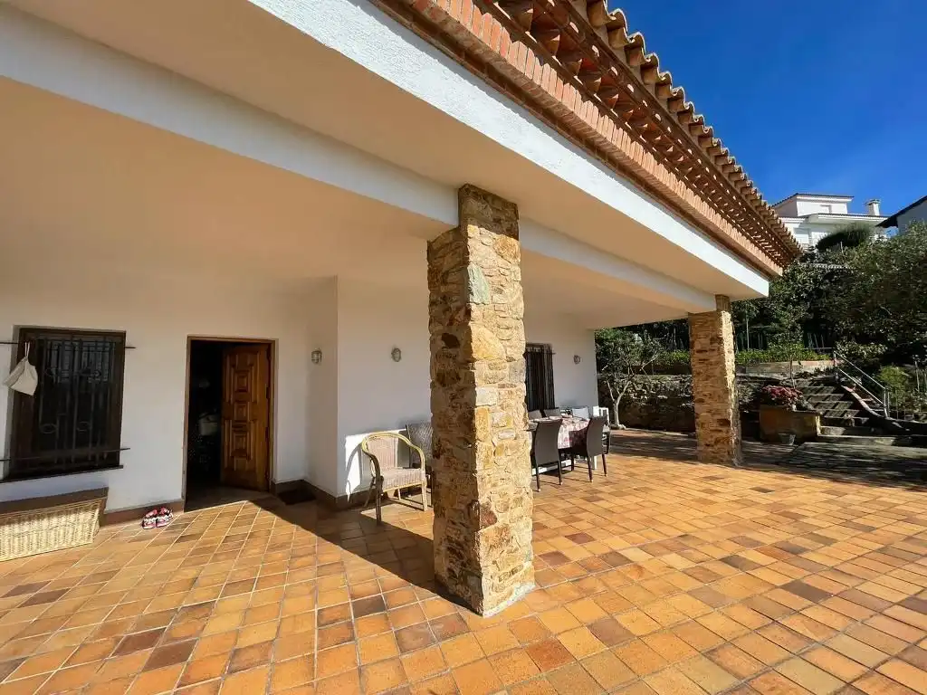 Casa con jardín en venta en Mas Baell - Can Carbó, imagen 4