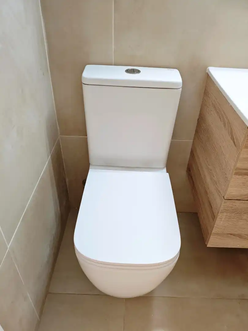 Bathroom of Ground floor for sale in Dosrius  with Oven, Microwave and Alarm