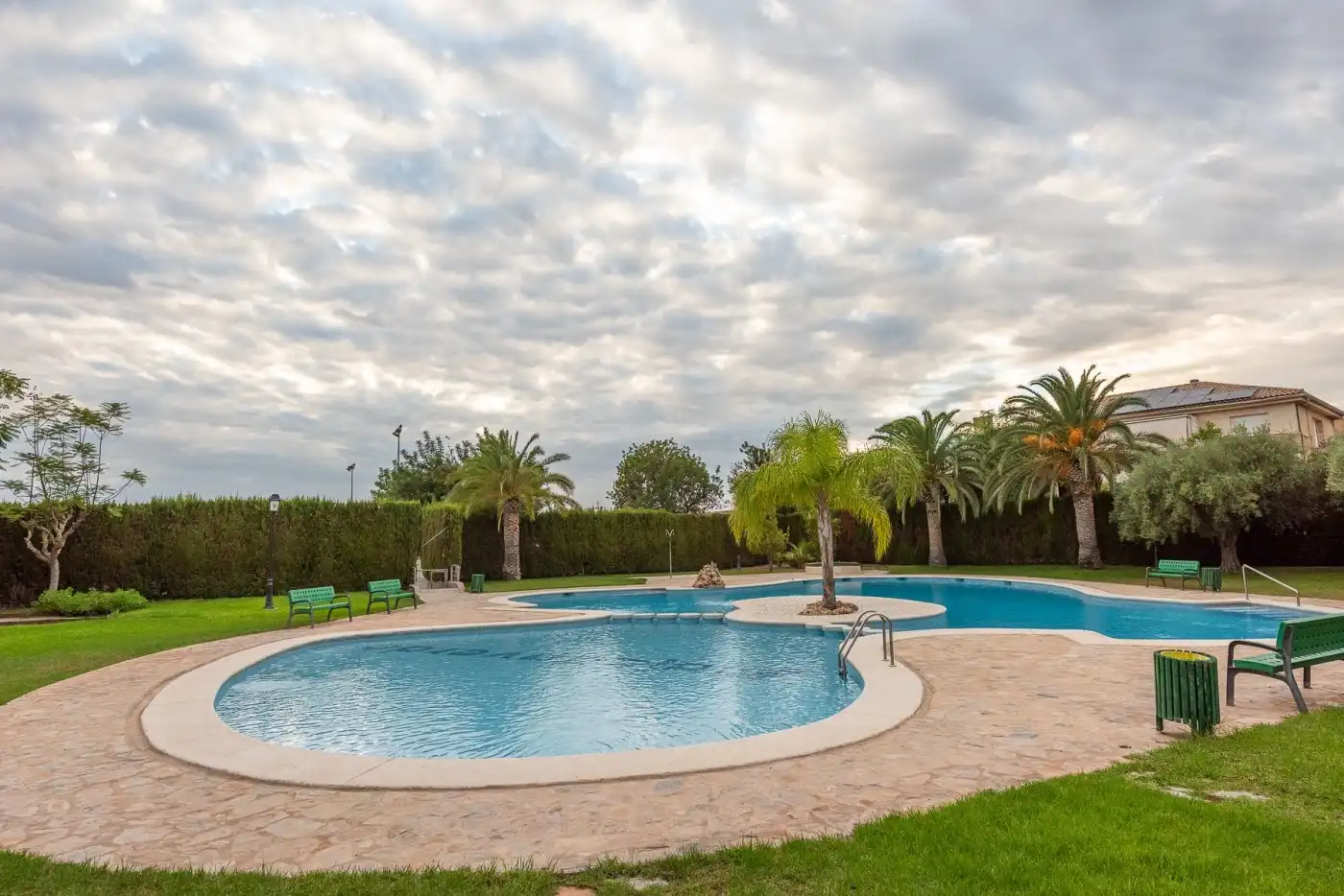 Swimming pool of Houses for sale in Petrer  with Air Conditioner, Heating and Private garden