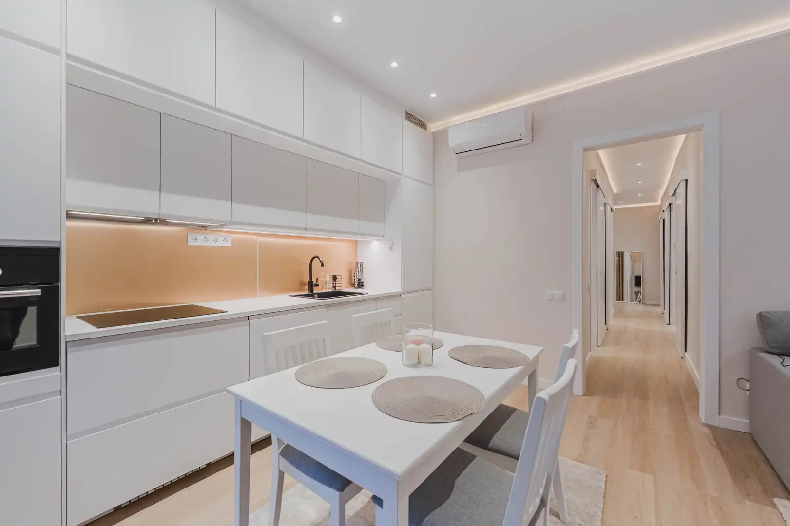 Flat with terrace for sale in Carrer de València, imagen 10