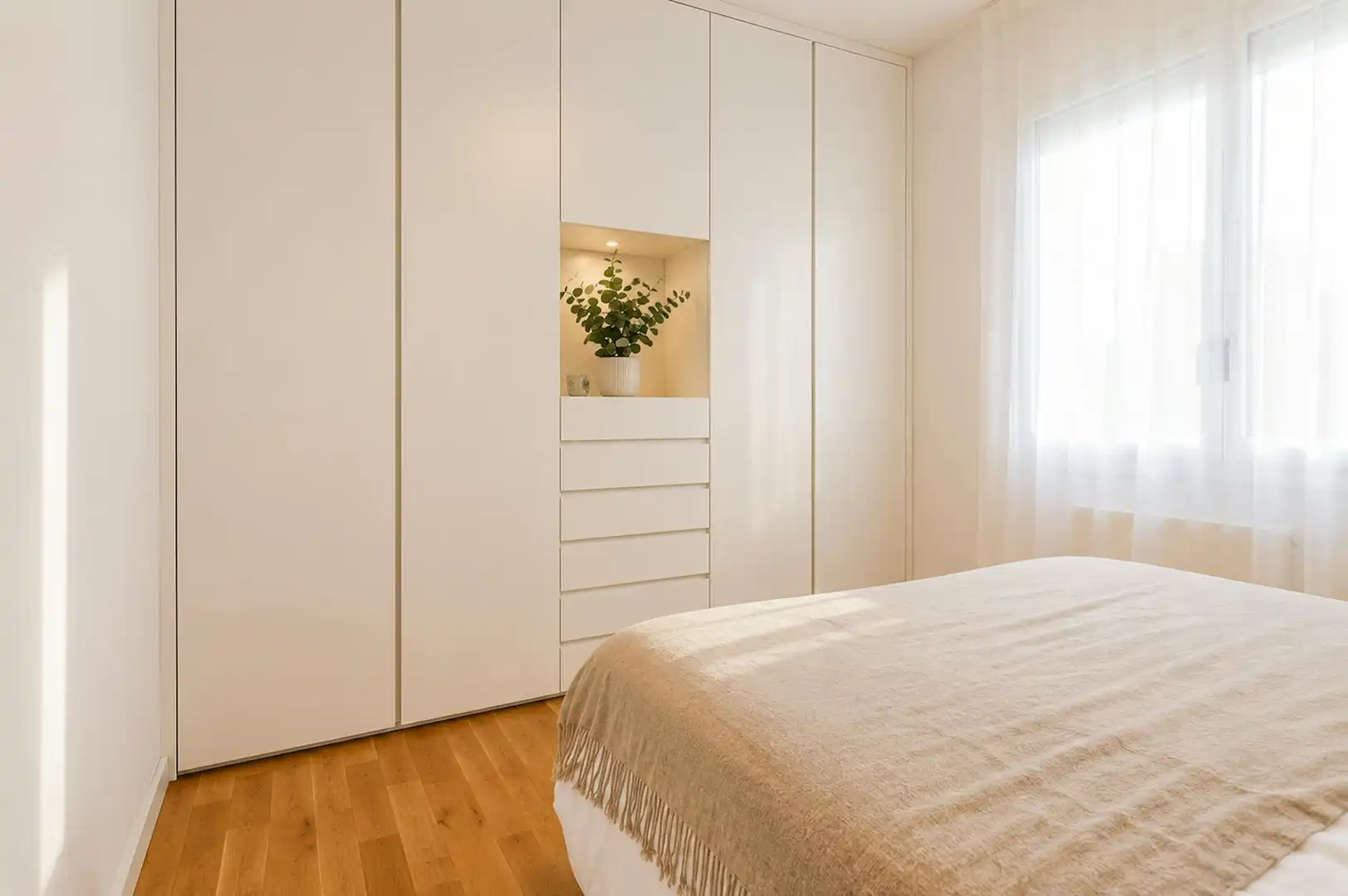 Bedroom of Flat for rent in Barcelona  with Air Conditioner, Heating and Furnished