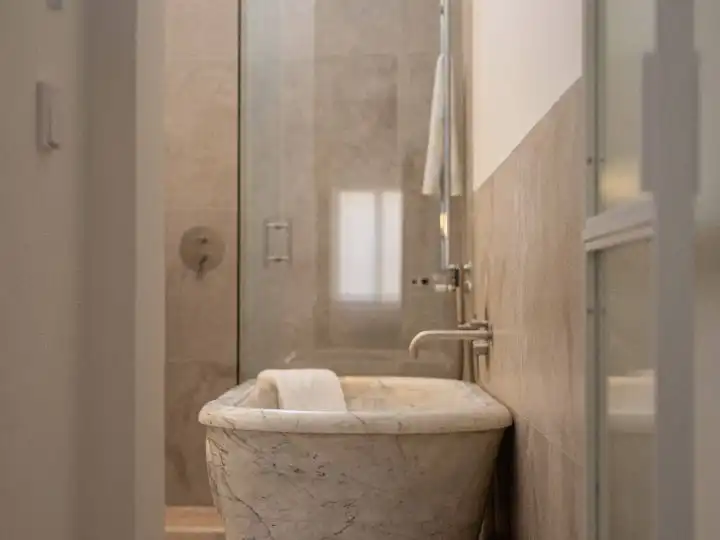 Bathroom of Flat for sale in  Madrid Capital  with Air Conditioner and Balcony