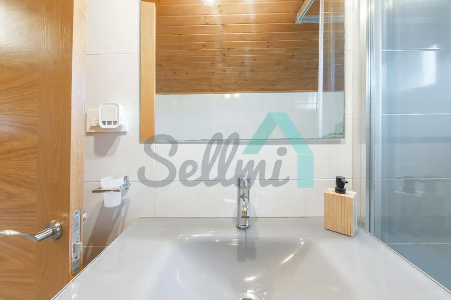 Baño de Casa o chalet de alquiler en Valdés - Luarca con Jardín privado, Terraza y Amueblado