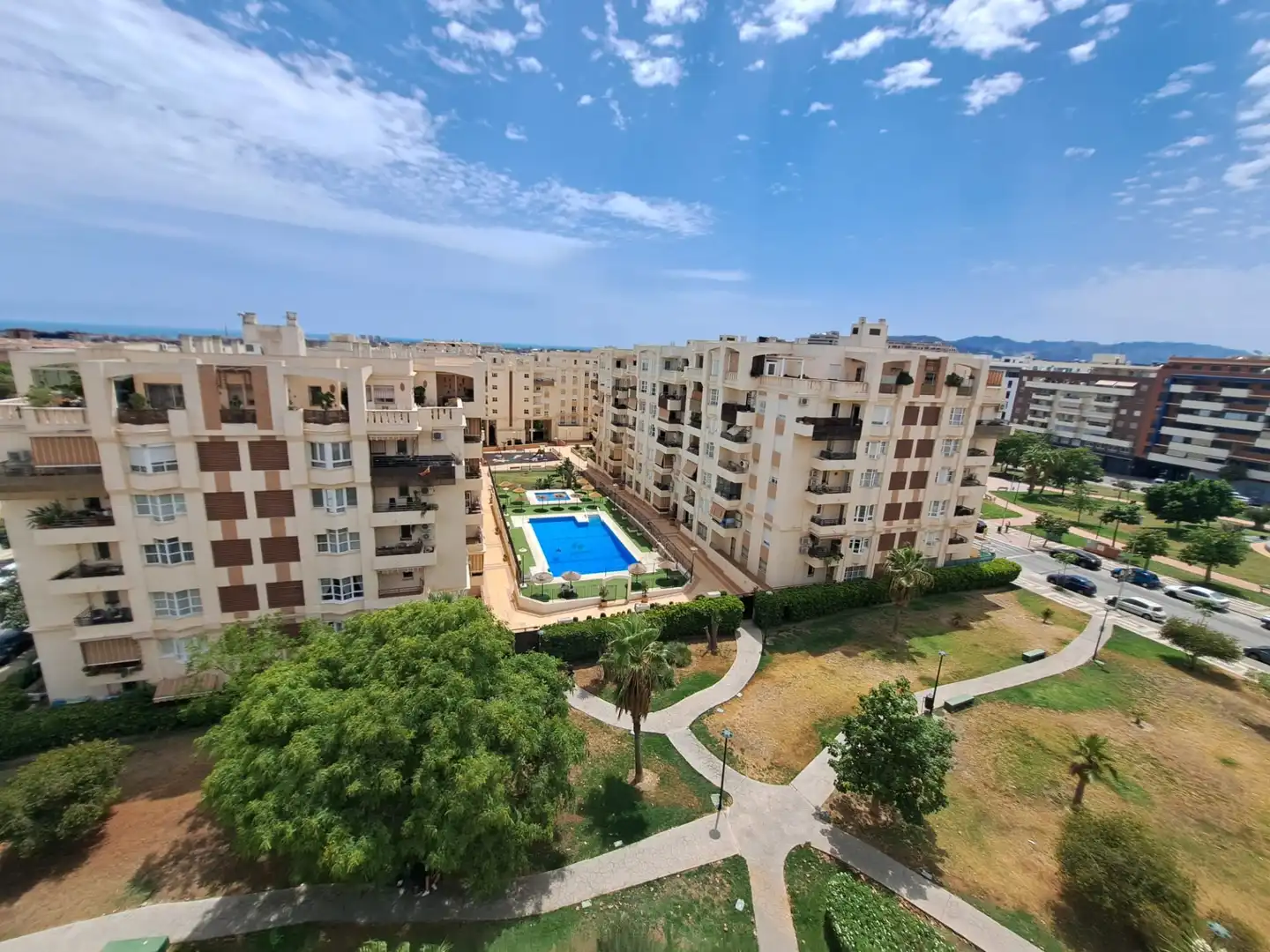Vista exterior de Àtic de lloguer en Málaga amb Aire condicionat, Terrassa i Moblat