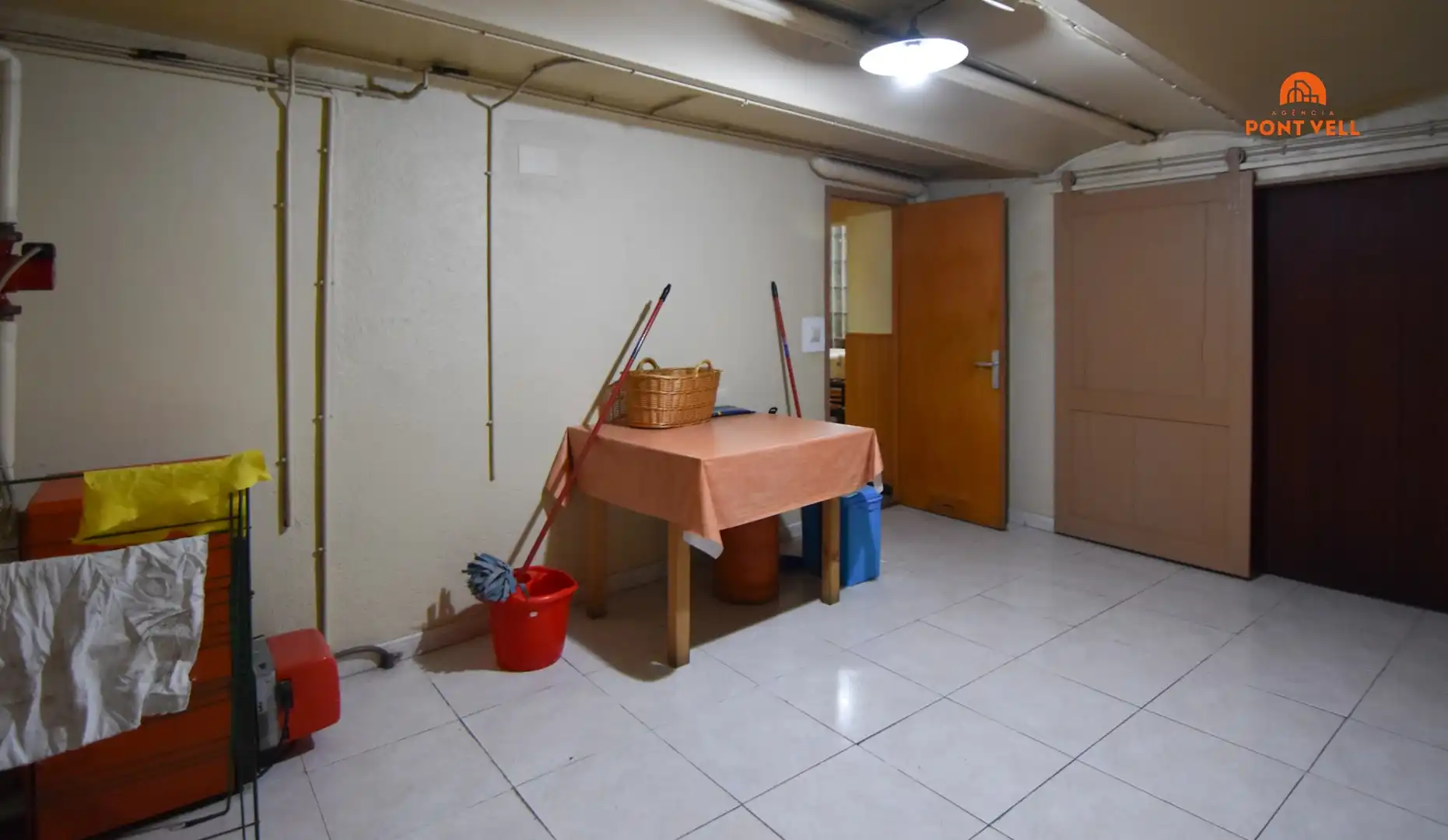 Adosado con terraza en venta en La Bisbal d'Empordà, imagen 25