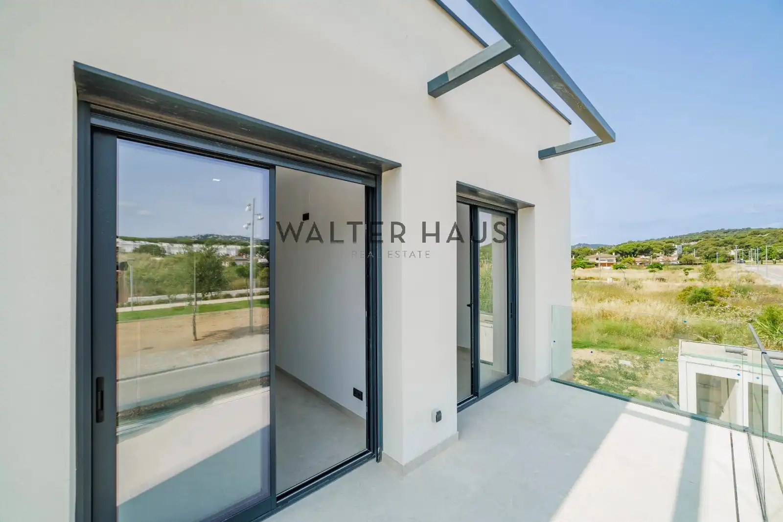 Adosado con terraza en venta en Carrer de la Selva, imagen 17