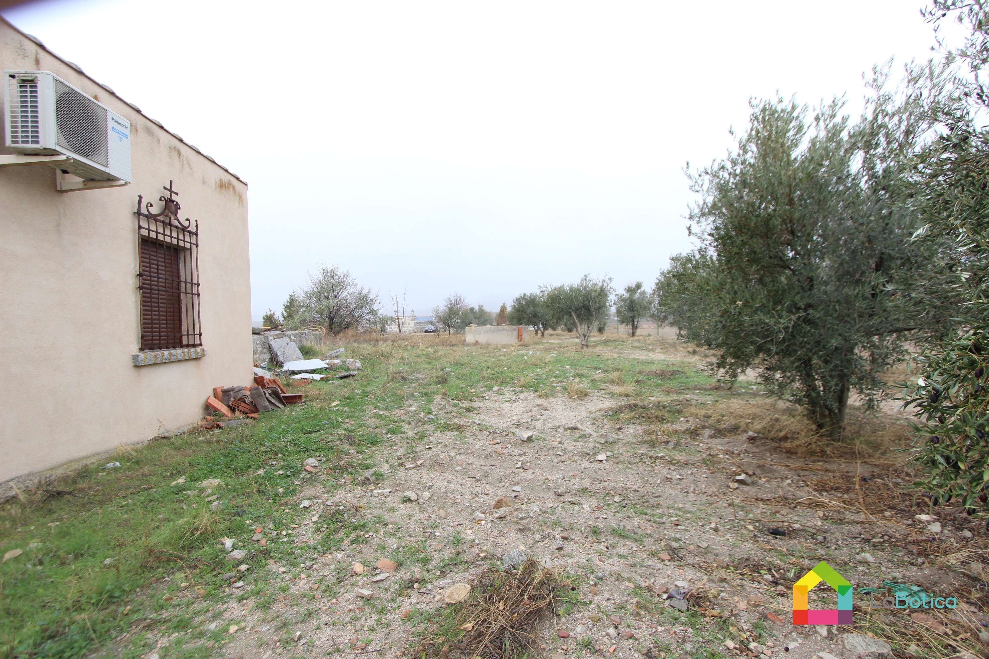 House or chalet for sale in Ajofrín