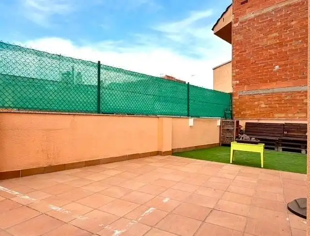 Terraza de Piso en venta en Les Franqueses del Vallès con Calefacción y Terraza