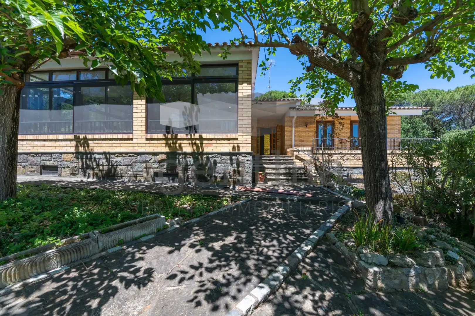 Exterior view of Houses for sale in Quart  with Air Conditioner, Heating and Terrace