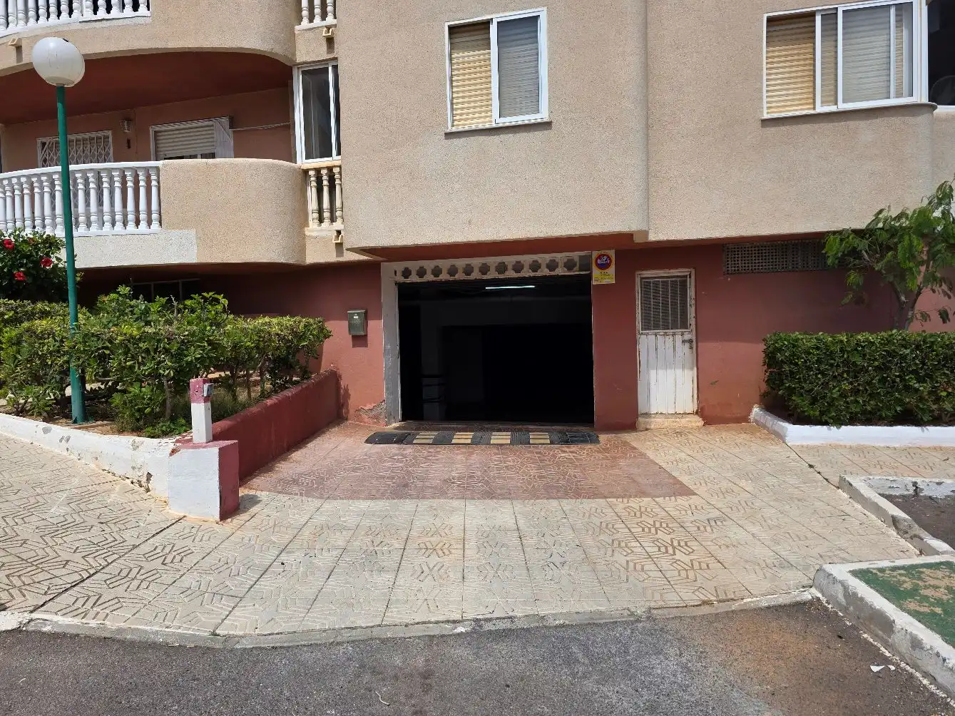 Parking of Flat for sale in La Manga del Mar Menor  with Furnished, Balcony and Community pool