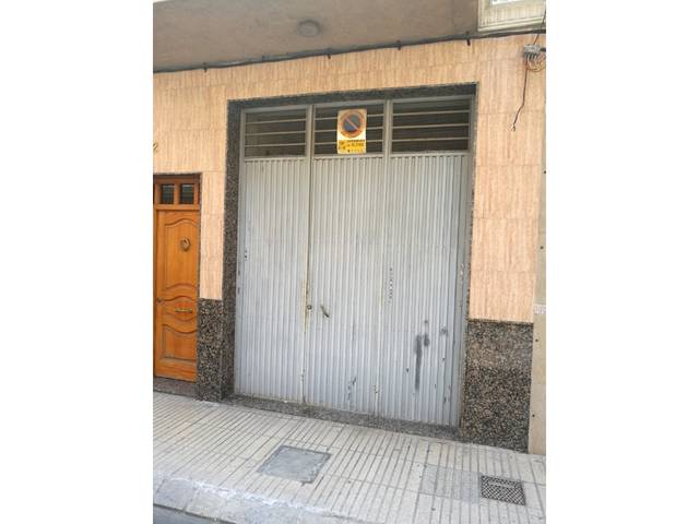 Local comercial en Venta en Calle Balmes 22 bajo, 22 en Benimuslem