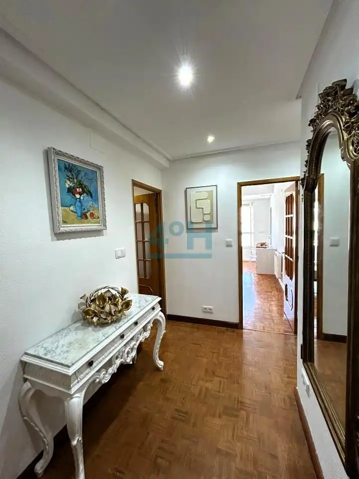 Flat for rent in Ourense Capital   with Heating, Parquet flooring and Balcony