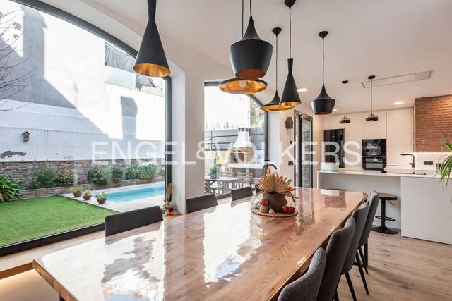 Casa-chalet en Venta en Avià