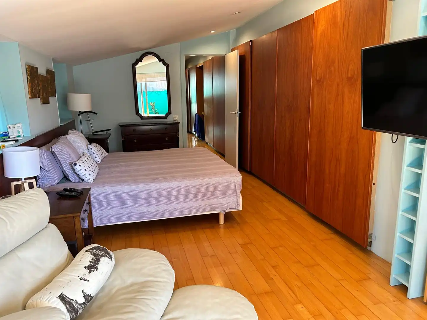Dormitori de Casa adosada en venda en Badalona amb Aire condicionat, Calefacció i Parquet