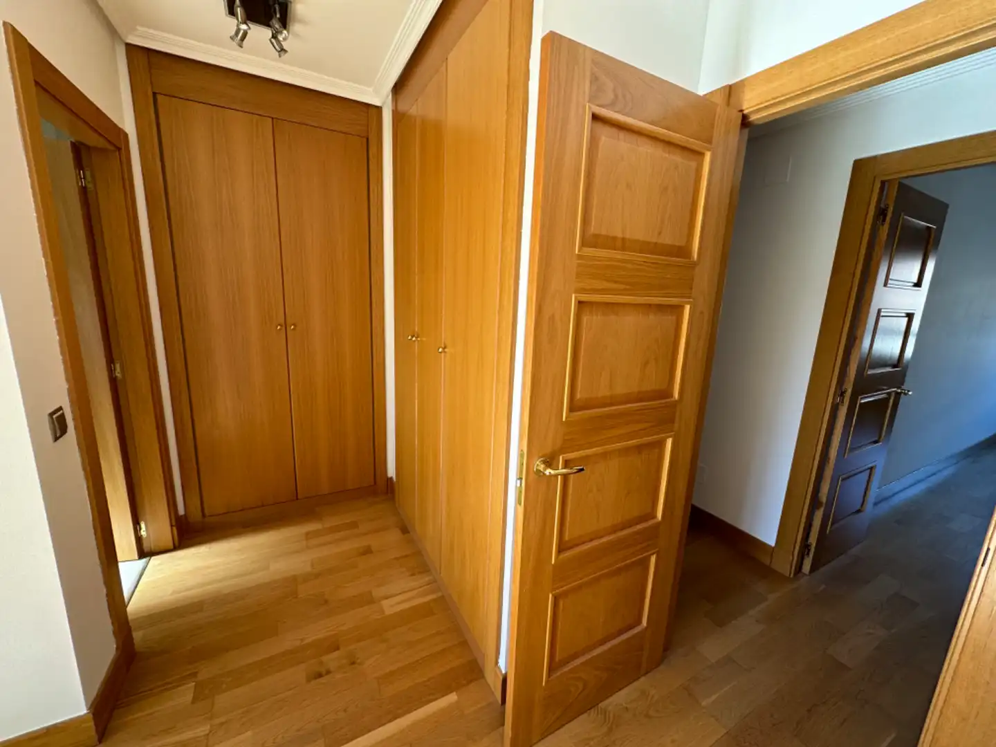 Habitación de Piso en venta en Valladolid con Calefacción, Parquet y Trastero