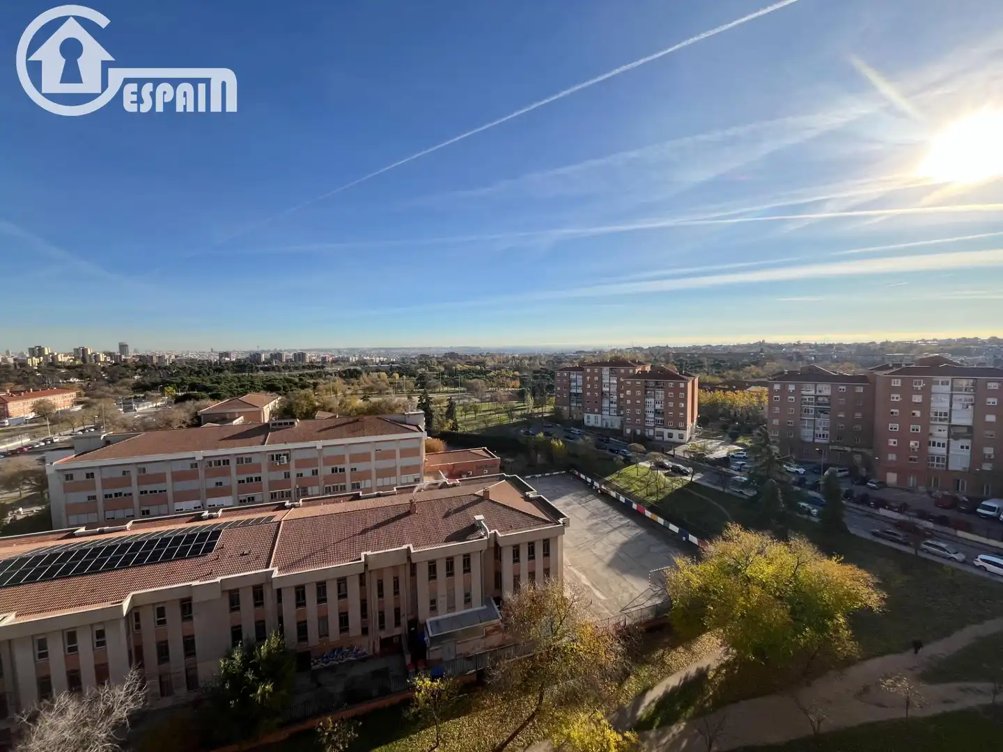 Vista exterior de Piso en venta en Madrid con Aire acondicionado, Calefacción y Parquet