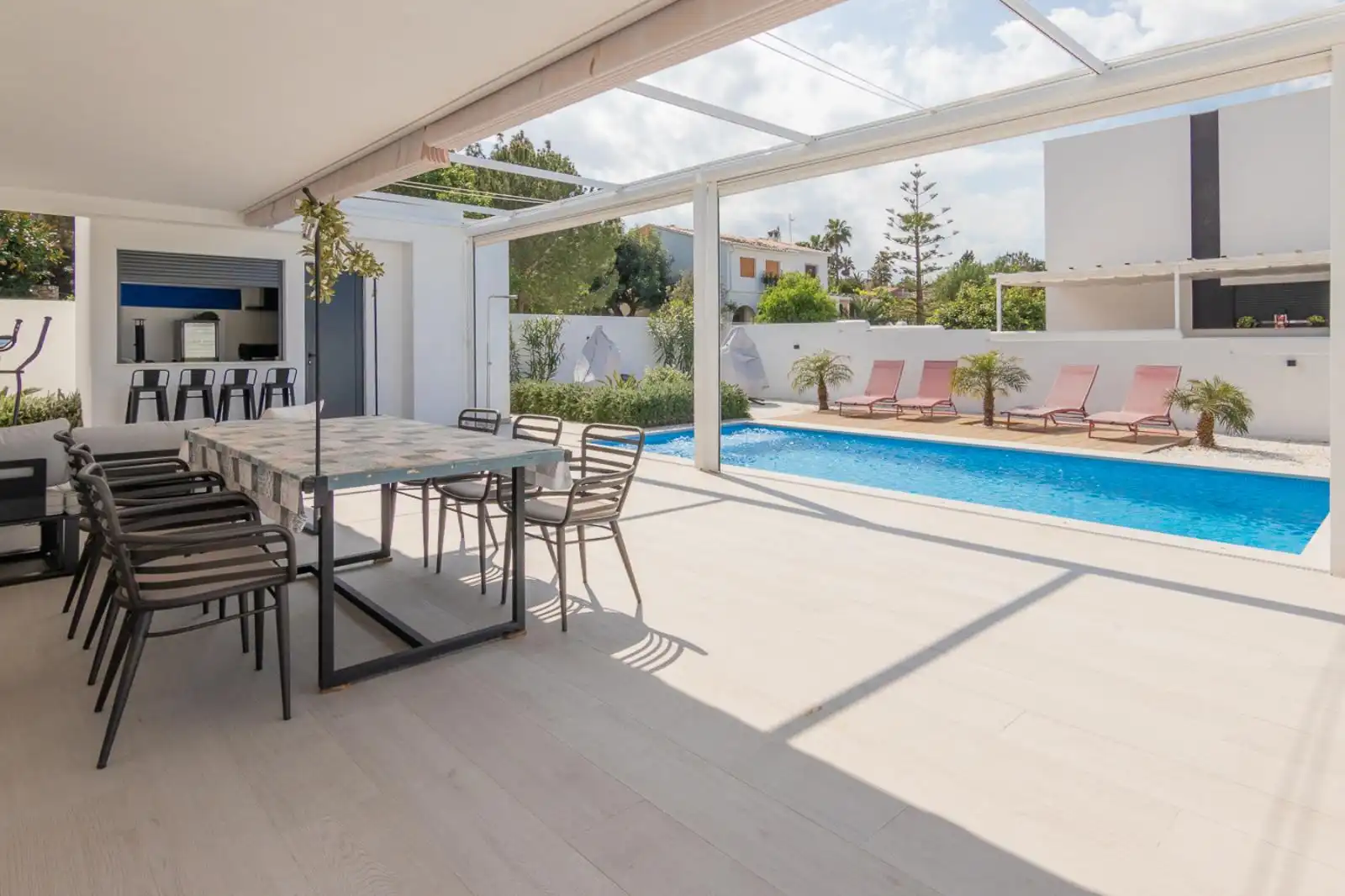 Chalet con terraza en venta en El Montgó, imagen 2