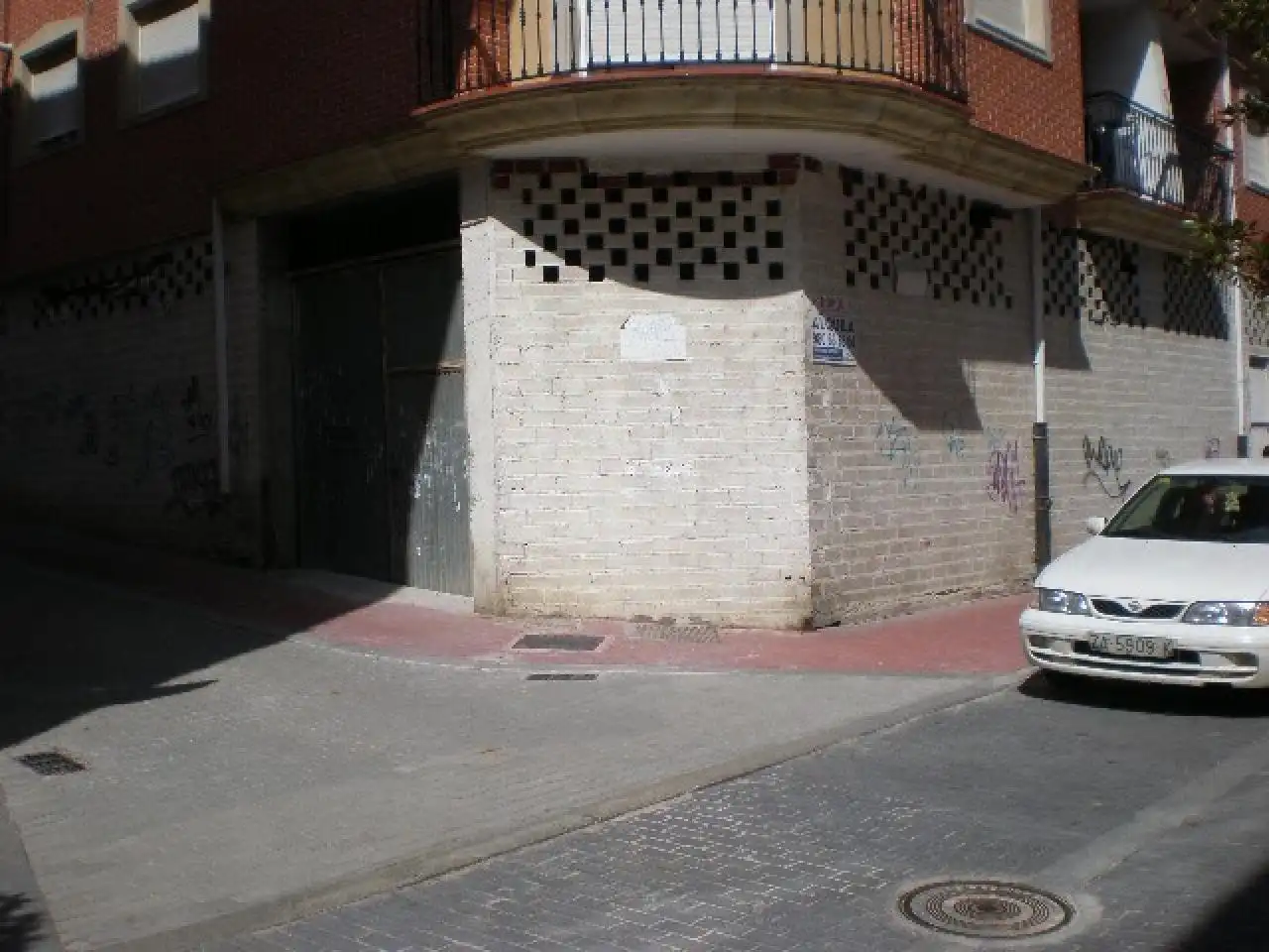 Local comercial de lloguer a Calle Madrid - Claudio Rodriguez