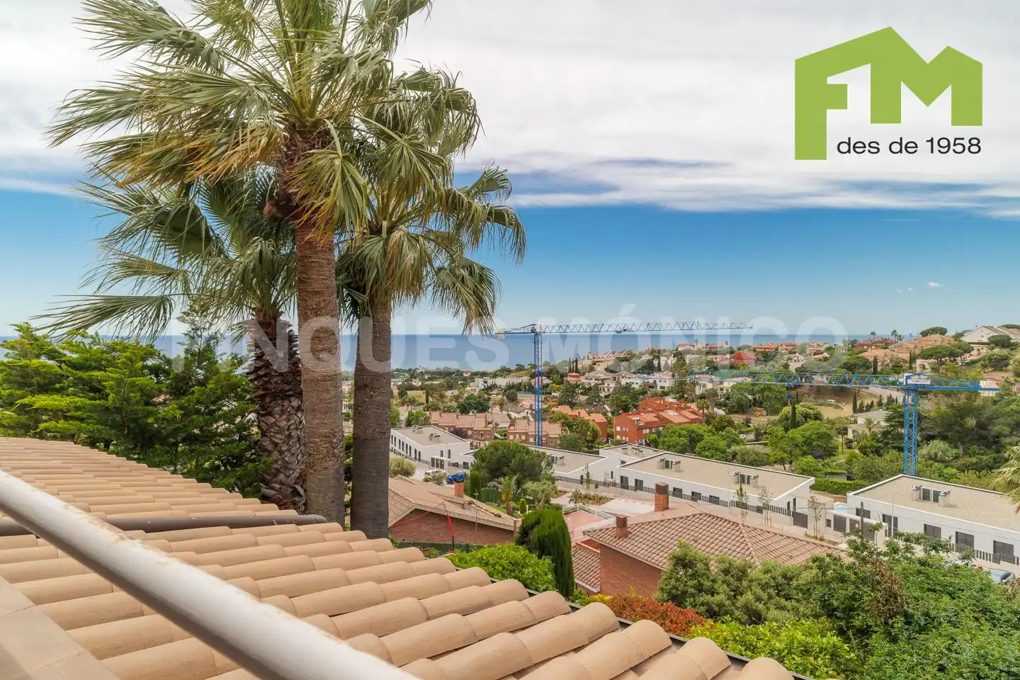 Vista exterior de Casa o chalet en venta en Teià con Calefacción, Jardín privado y Terraza