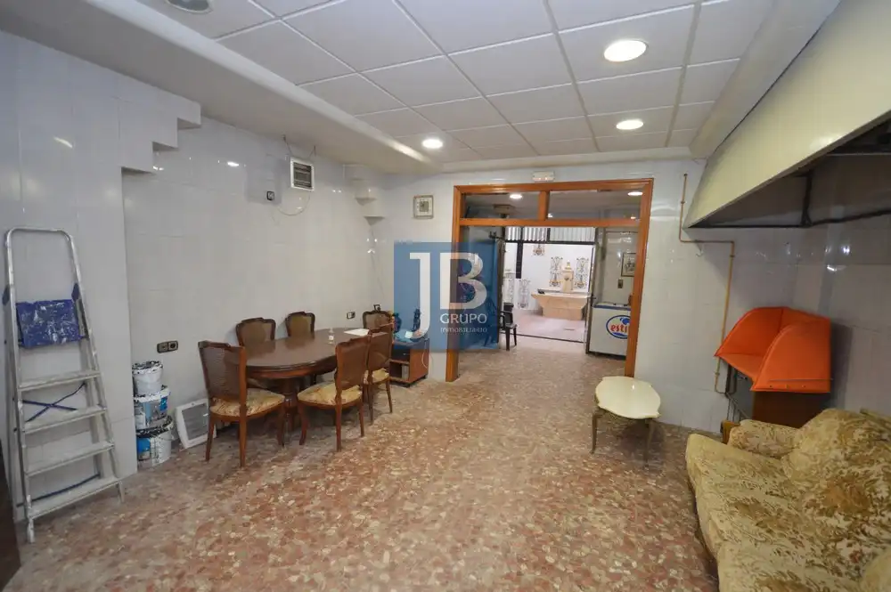 Local comercial en venda a Carrer de la Calderería, imagen 7