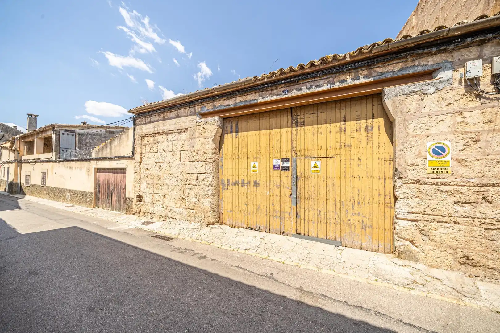 Wohnbaugrundstück zum Verkauf in Carrer BORN, DEL