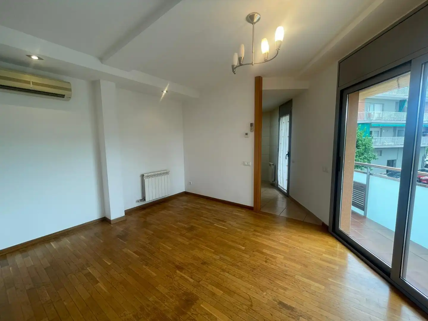 Piso en venta en Rubí con Aire acondicionado, Calefacción y Balcón