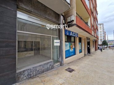 Local comercial en venda a pablo iglesias 11