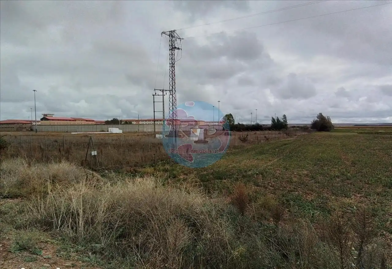 Residential for sale in Mansilla de las Mulas