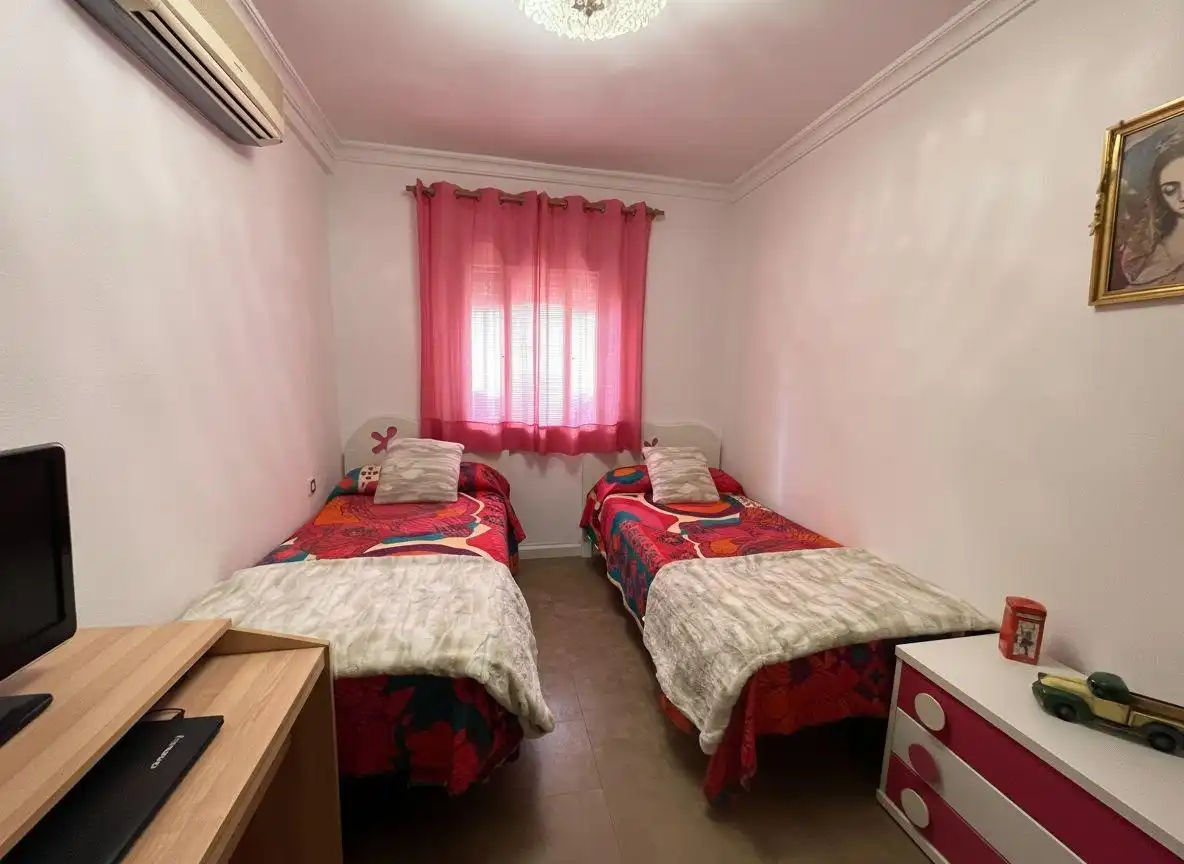Flat for sale in El Plantinar – Avda. La Paz - El Juncal