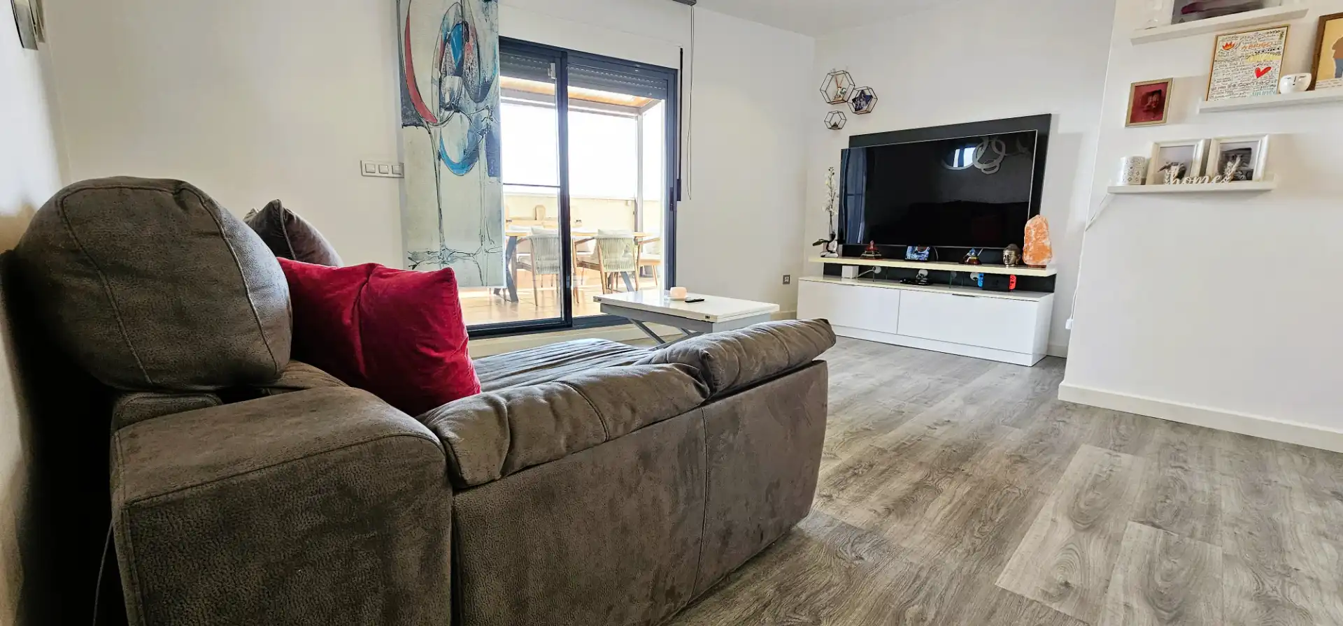 Sala de estar de Ático en venta en Totana con Aire acondicionado, Parquet y Terraza
