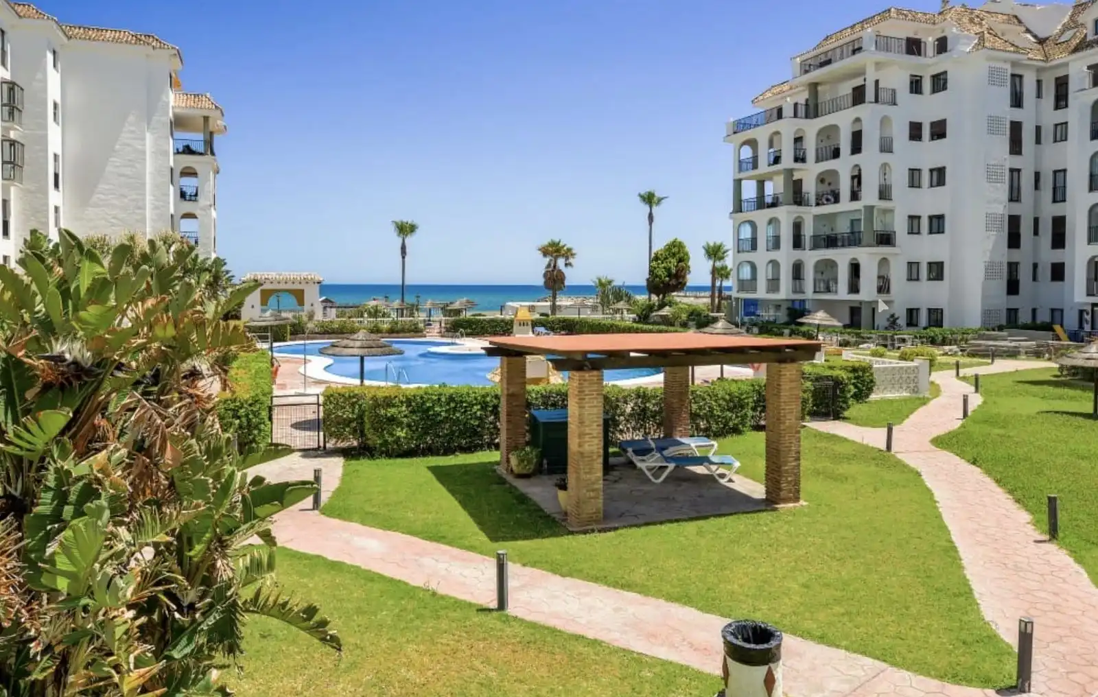 Piso con piscina en venta en Puerto de la Duquesa, imagen 21