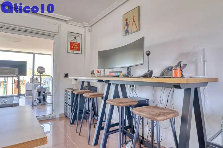 Cocina de Casa o chalet en venta en Gijón  con Calefacción, Jardín privado y Parquet