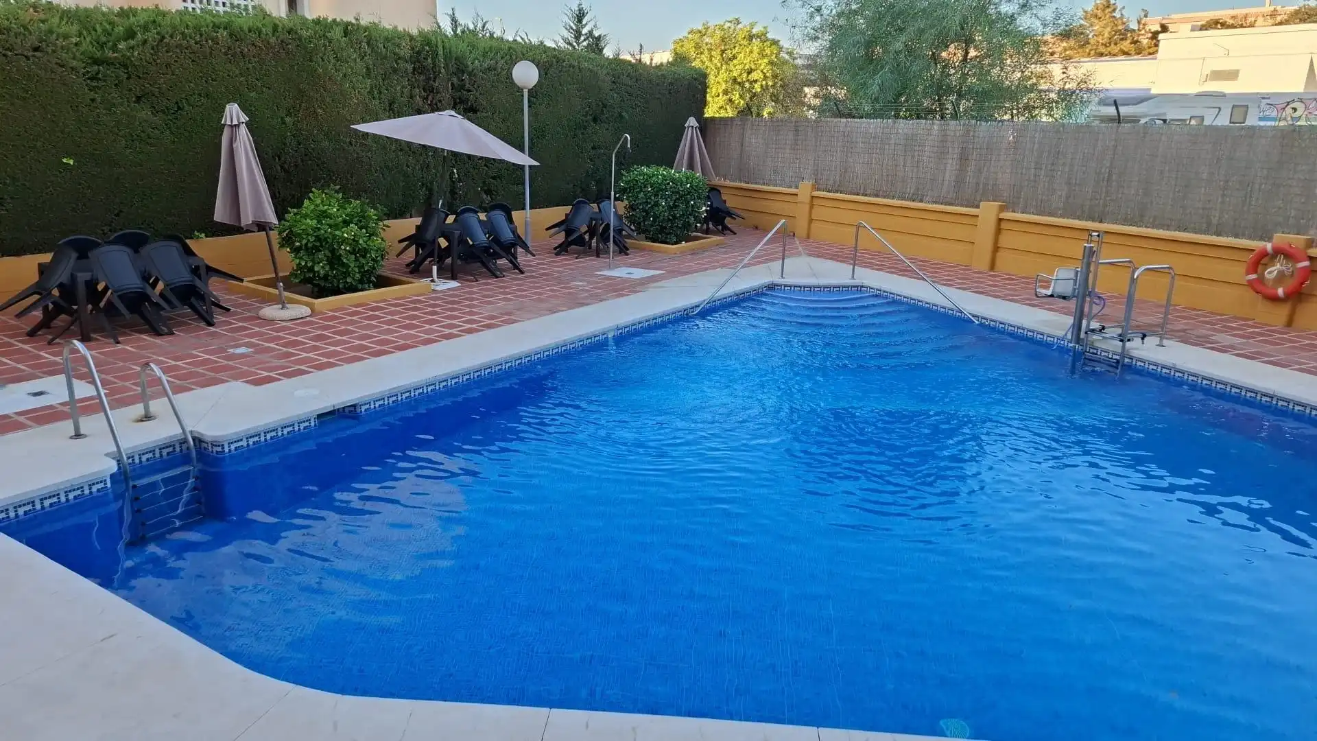 Piscina de Piso en venta en Málaga con Piscina comunitaria