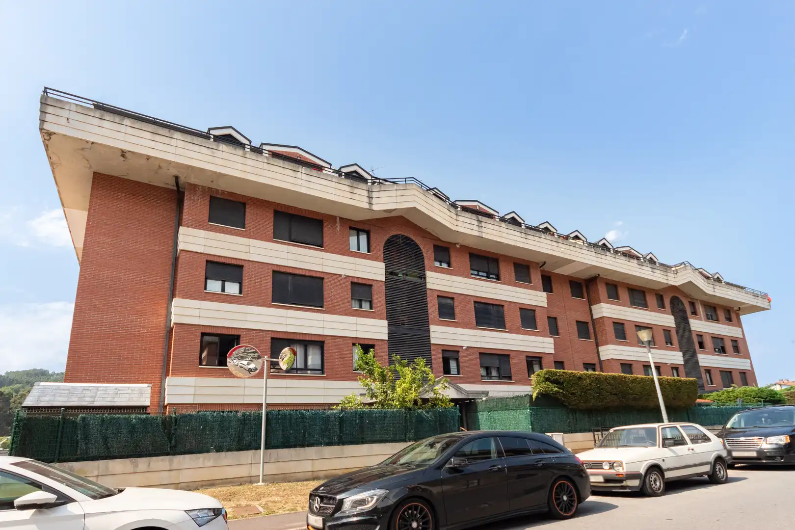 Exterior view of Flat for sale in Castro-Urdiales  with Heating, Parquet flooring and Terrace