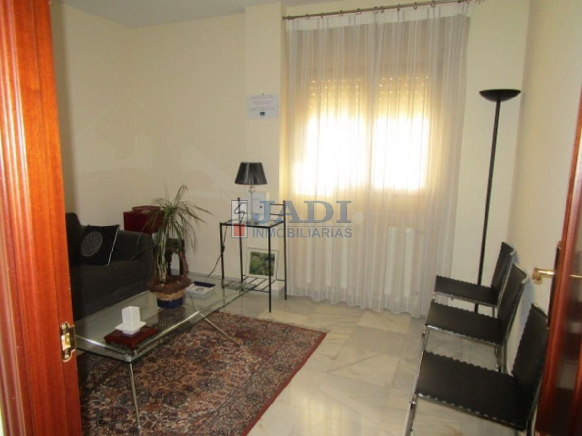 Schlafzimmer von Wohnungen zum verkauf in Valdepeñas mit Heizung