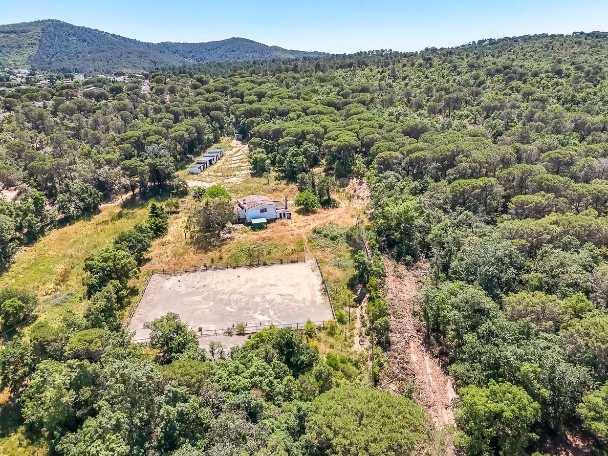 Finca rústica en venda en Maçanet de la Selva