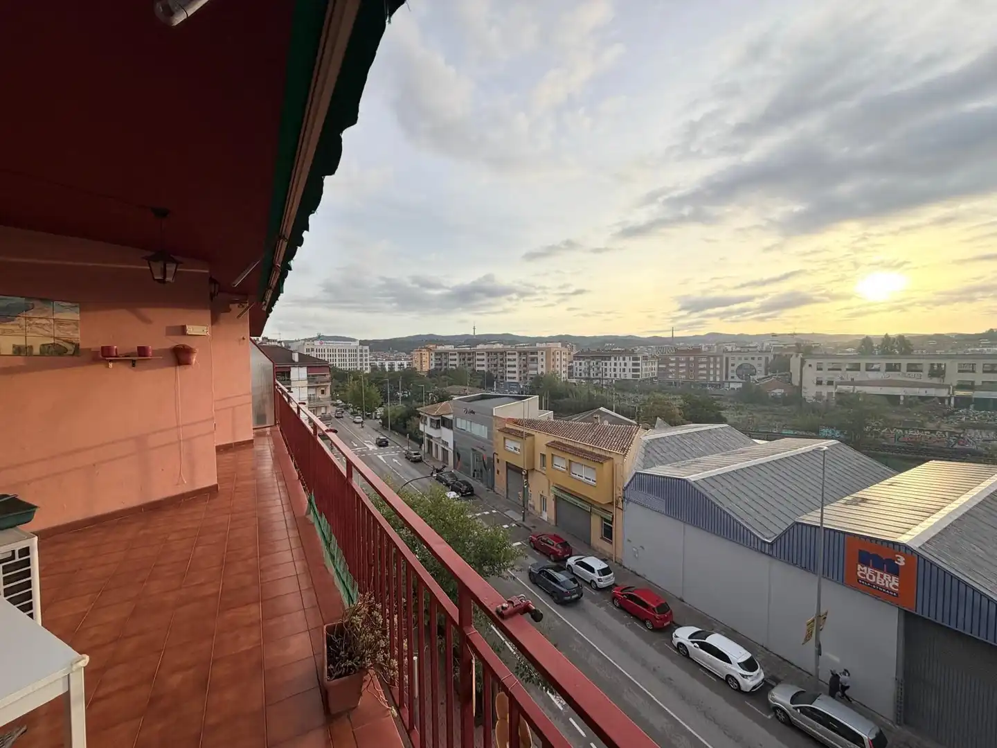 Außenansicht von Wohnung zur Miete in Sant Narcís