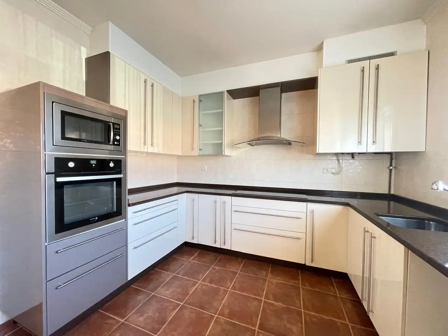 Cuina de Casa o xalet en venda en Sada (A Coruña)