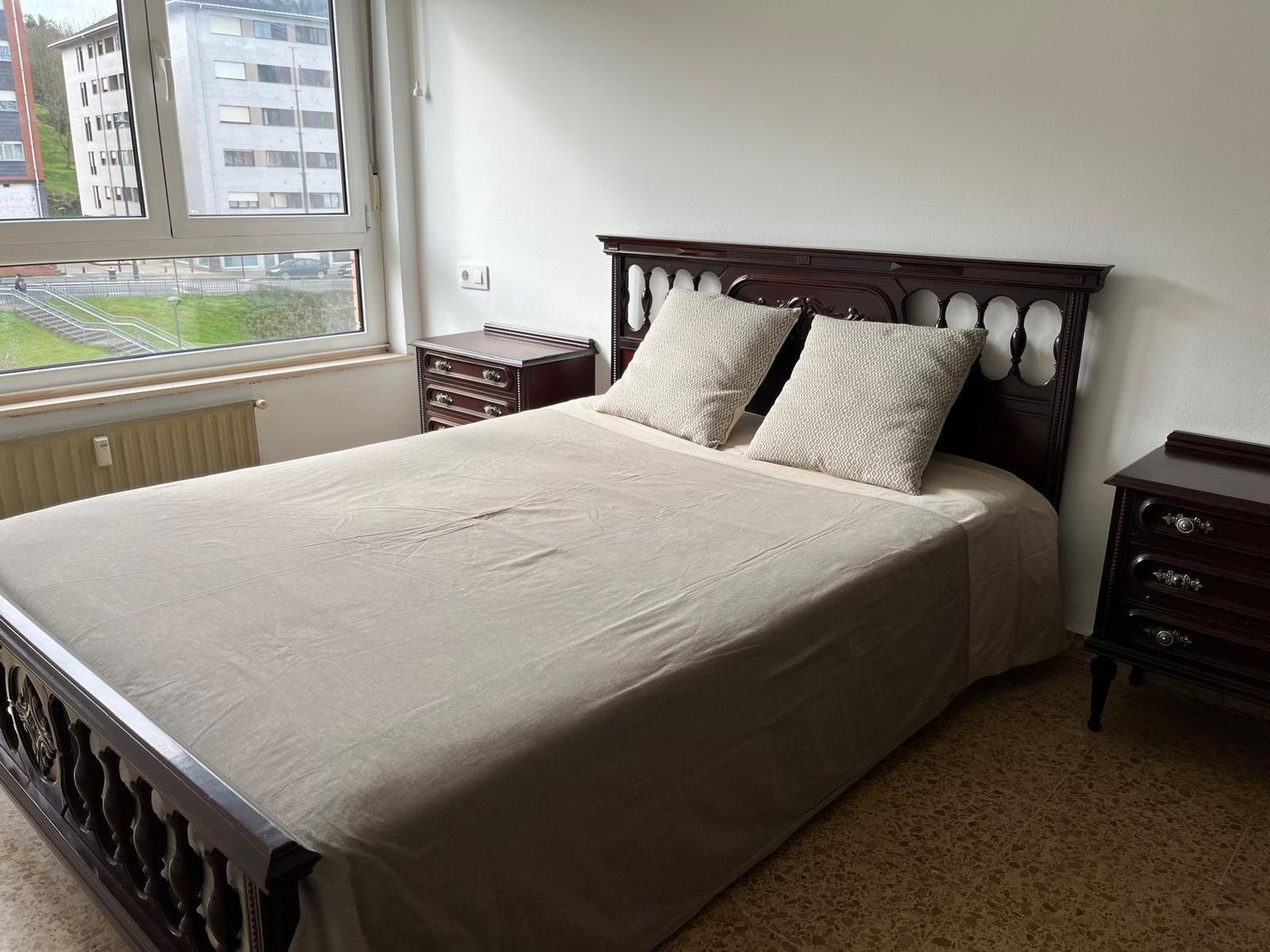 Bedroom of Flat for sale in Oviedo   with Heating, Storage room and Swimming Pool
