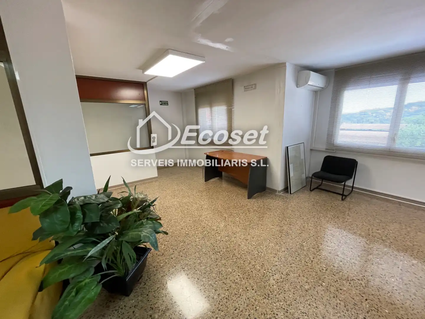 Local comercial en alquiler en Carrer Joaquim Mensa 45, imagen 13